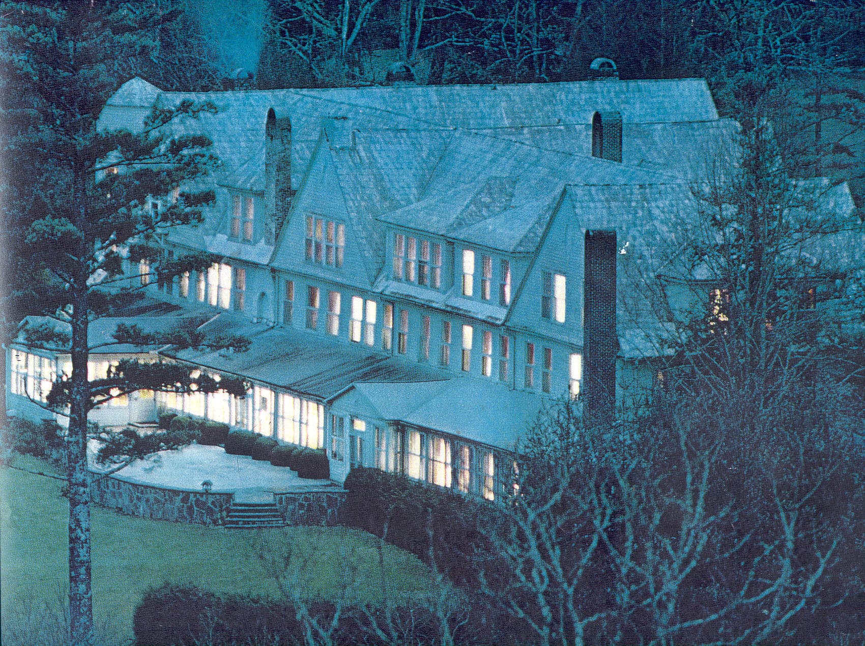 Fairfield Lake — Fairfield_Inn_1980.jpg