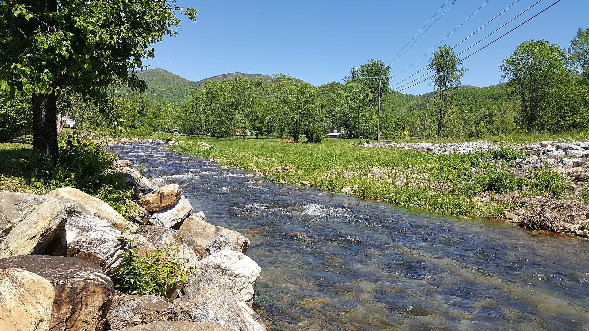 Catawba River — Catawba_River,_North_Fork,_near_Ashford,_North_Carolina.jpg