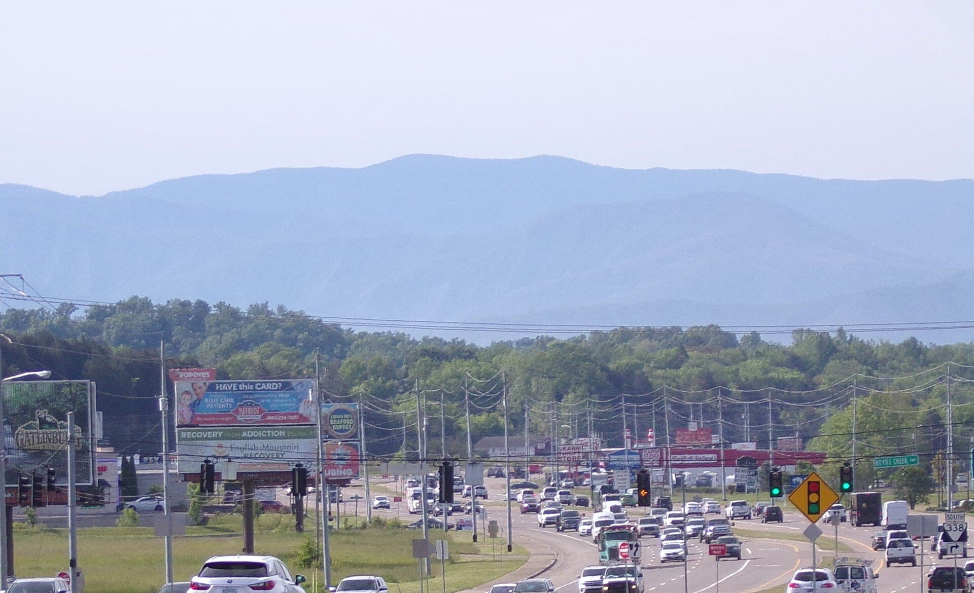 Craggy Dome — Clingmans_Dome_Sevierville_TN.jpg